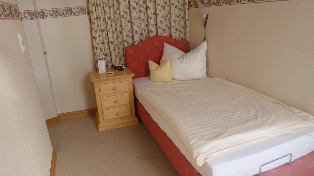 Hotel Landhaus Lahmann Bad Eilsen Room photo
